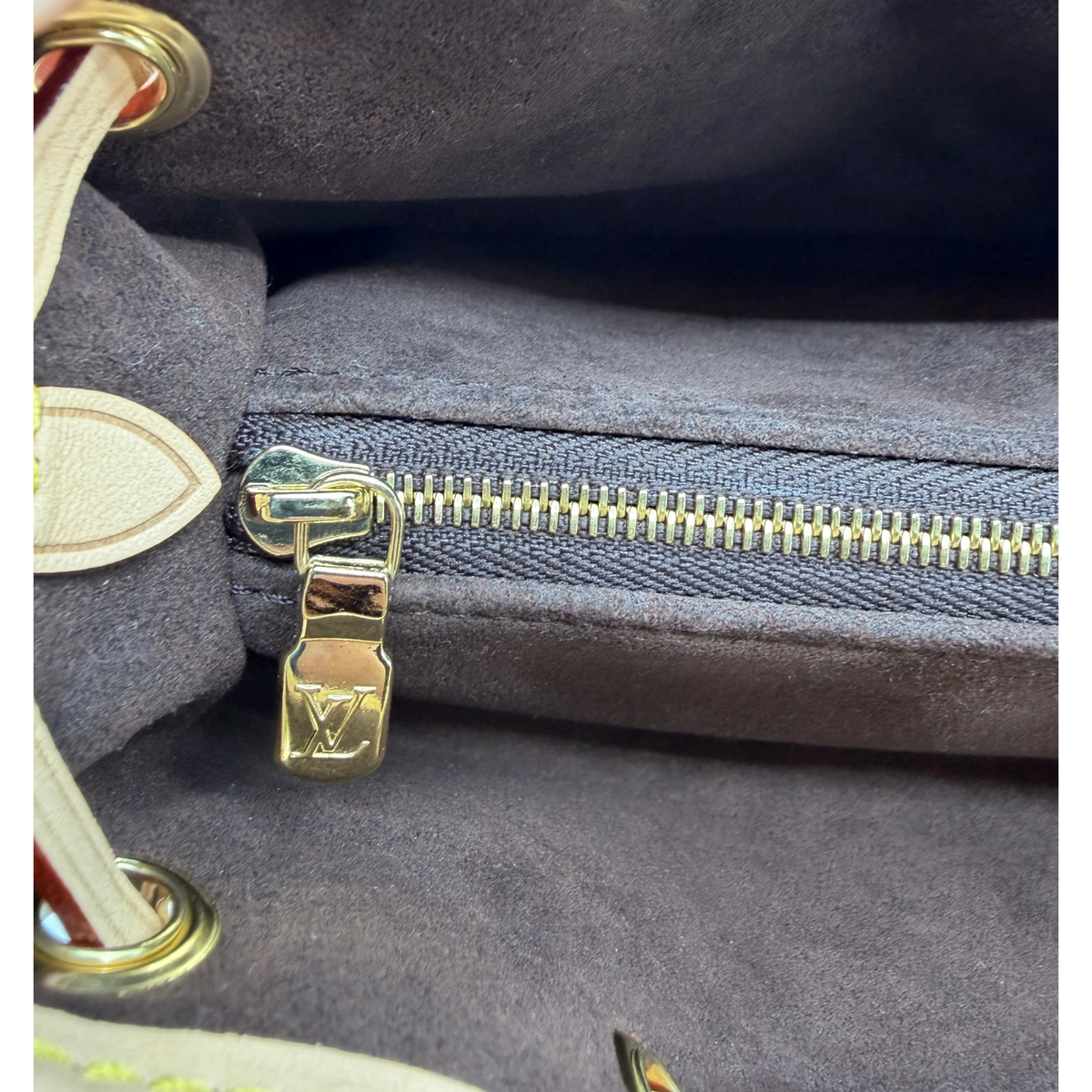 Louis Vuitton Nano Frivole Monogram Canvas Braun Gold M29537 – Ansicht 5