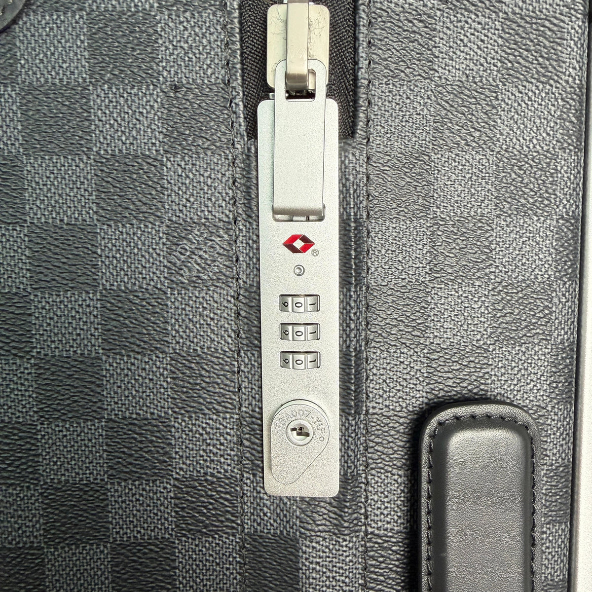 Louis Vuitton Horizon 50 Damier Graphite N23210 / gut Louis Vuitton