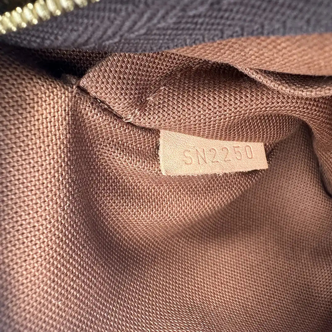 Louis Vuitton Multi Pochette Accessoires Monogram Canvas Rose Clair M44840 / sehr gut Louis Vuitton