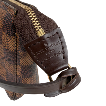 Louis Vuitton Pochette Accessoires Damier Ebène Canvas Braun Gold 2007 Louis Vuitton