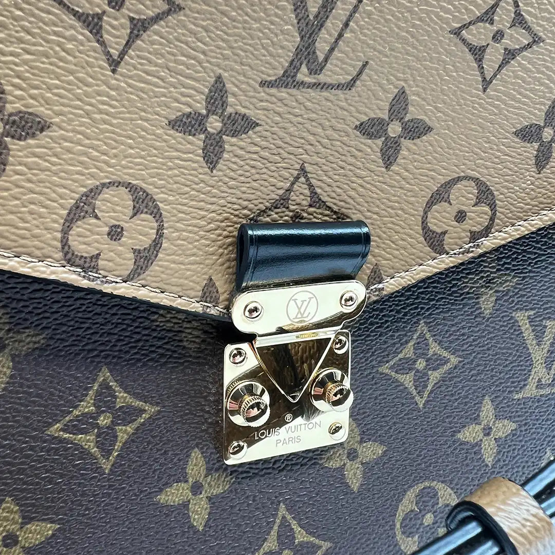 Louis Vuitton Pochette Métis Monogram Reverse Canvas Fullset / ungetragen Louis Vuitton