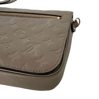 Louis Vuitton Pochette Métis Empreinte Leder tourterelle / gut Louis Vuitton