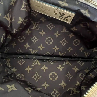 Louis Vuitton Pillow Maxi Multi Pochette Accessoires M58977 Fullset / sehr gut Echtheitscheck