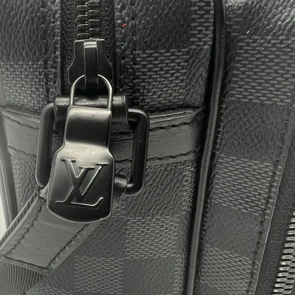 Louis Vuitton Utility Messenger Damier Graphite Fullset / sehr gut SONDERANGEBOT Louis Vuitton