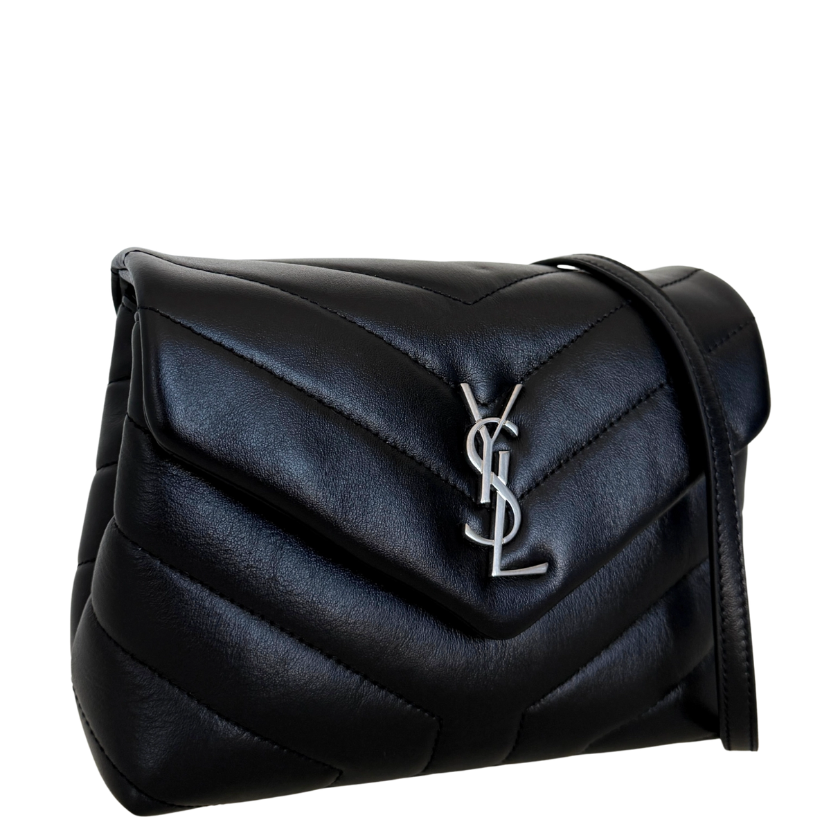 Saint Laurent Loulou Toy Schwarz silberne Hardware / neuwertig Saint Laurent