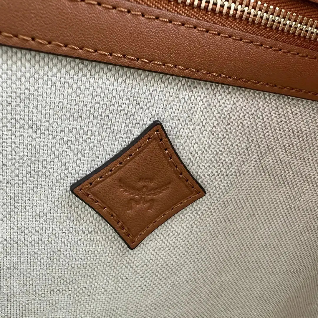 MCM Himmel Lauretos Backback Medium Cognac Unisex / ungetragen MCM