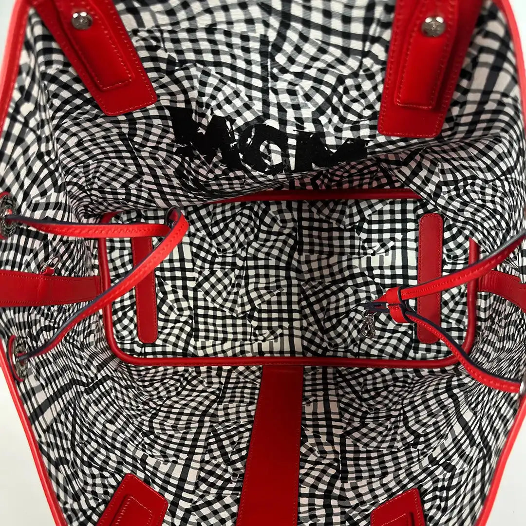 MCM Liz Wendeshopper rot mit großer abnehmbare Pouch / neuwertig MCM