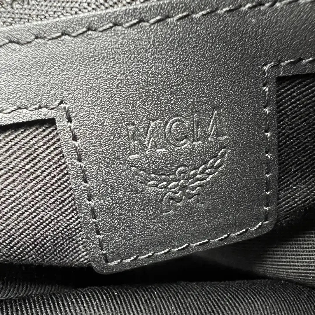 MCM Pouch Liz in Visetos schwarz / ungetragen MCM