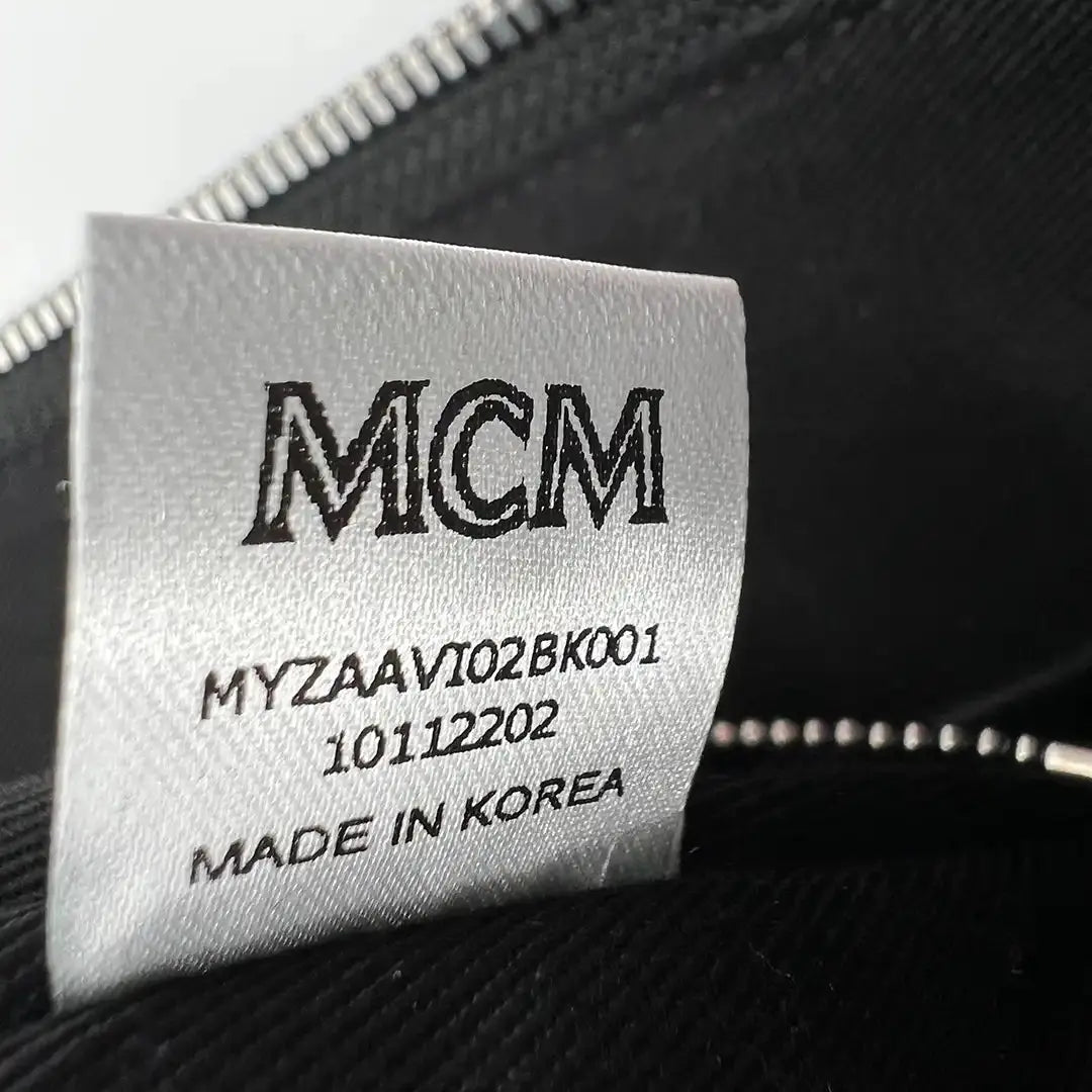 MCM Pouch Liz in Visetos schwarz / ungetragen MCM