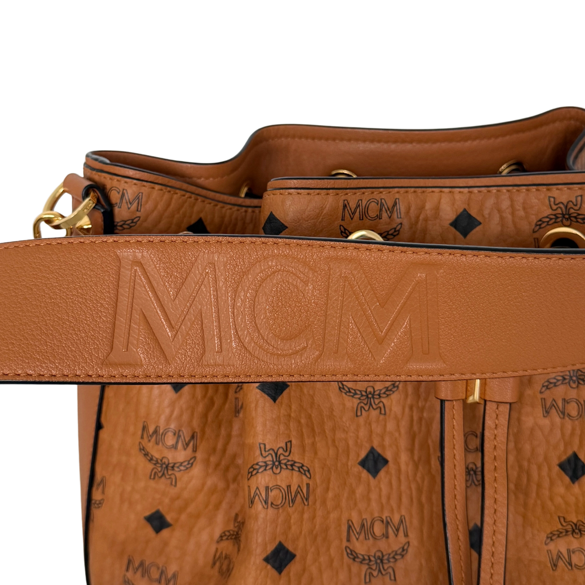 MCM Essential Tasche mit Kordelzug in Visetos Cognac / neuwertig MCM