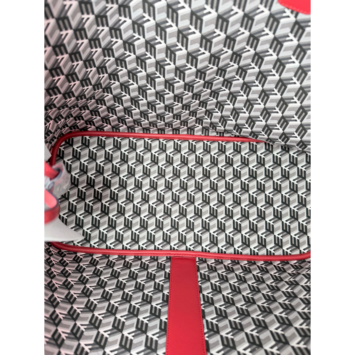 MCM Liz Wendeshopper Large rot mit Pouch / neuwertig MCM
