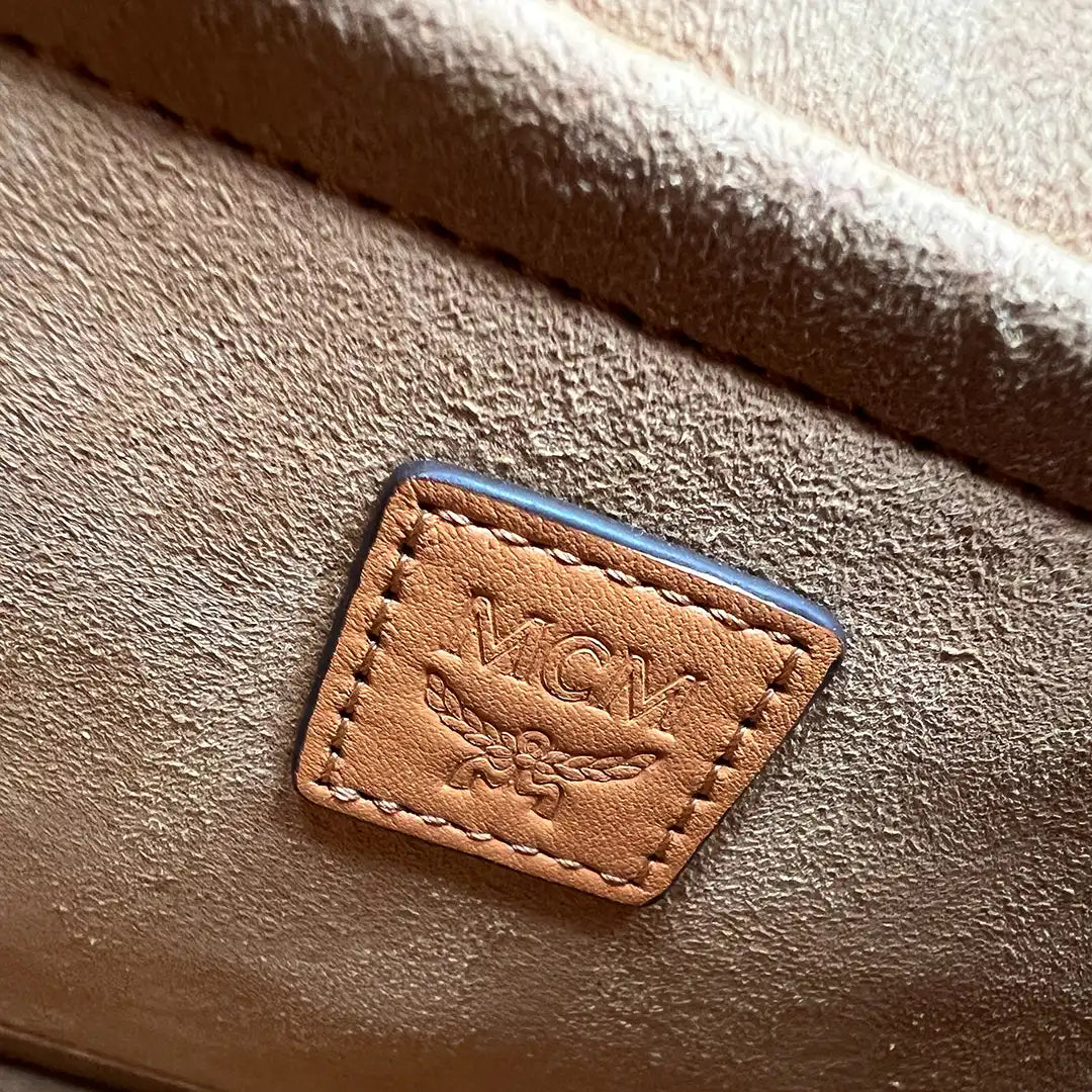 MCM Schultertasche Tracy Medium Visetos / neu MCM