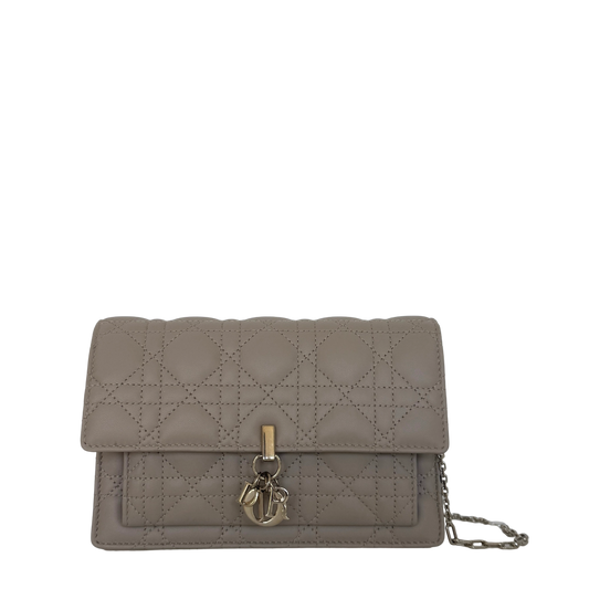 Dior My Dior Daily Pouch mit Kette Puderbeige Fullset / sehr gut Dior