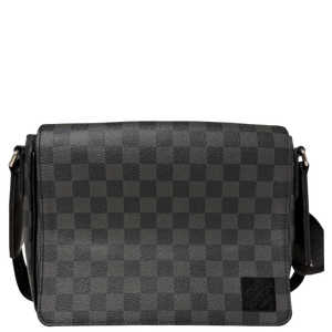 Louis VuittonDistrict PM Messenger Bag grijs N42710