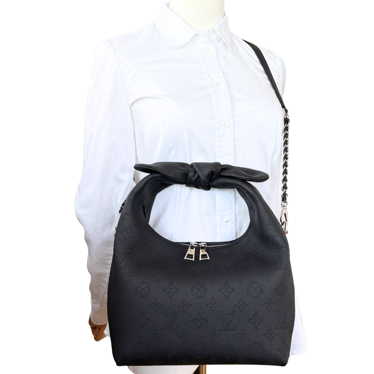 Louis Vuitton Why Knot PM Schwarz / neuwertig Louis Vuitton