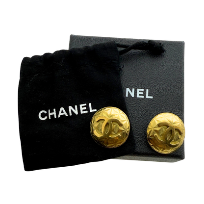 Chanel Coco Mark Matelassé clipoorbellen Goud
