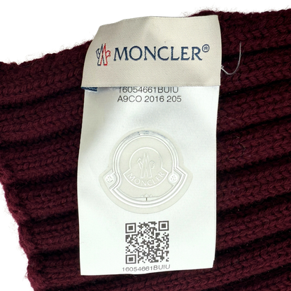 Moncler ribbed wool knit scarf in burgundy / very good