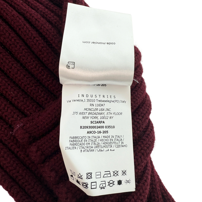 Moncler ribbed wool knit scarf in burgundy / very good
