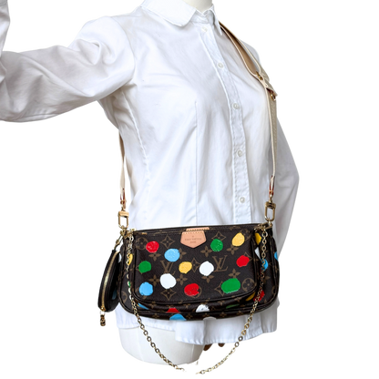 Louis Vuitton x Yayoi Kusama Multi Pochette Accessoires Monogram Dots Bunt / neuwertig Louis Vuitton