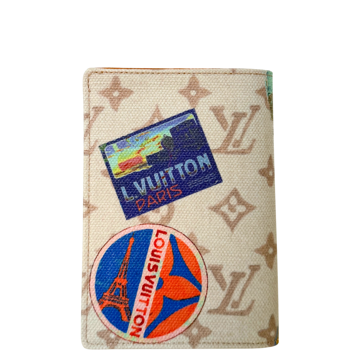 Louis Vuitton Louis Vuitton The Flight Mode Paspoorthoes Dune Beige