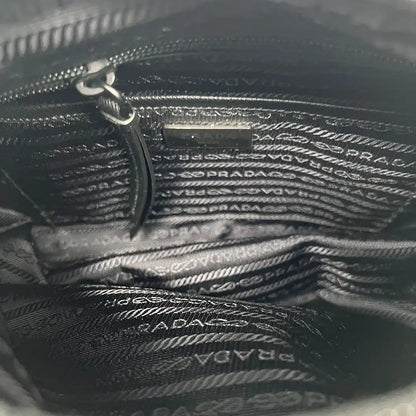 Prada New Vela Umhängetasche Nero all black / sehr gut Prada