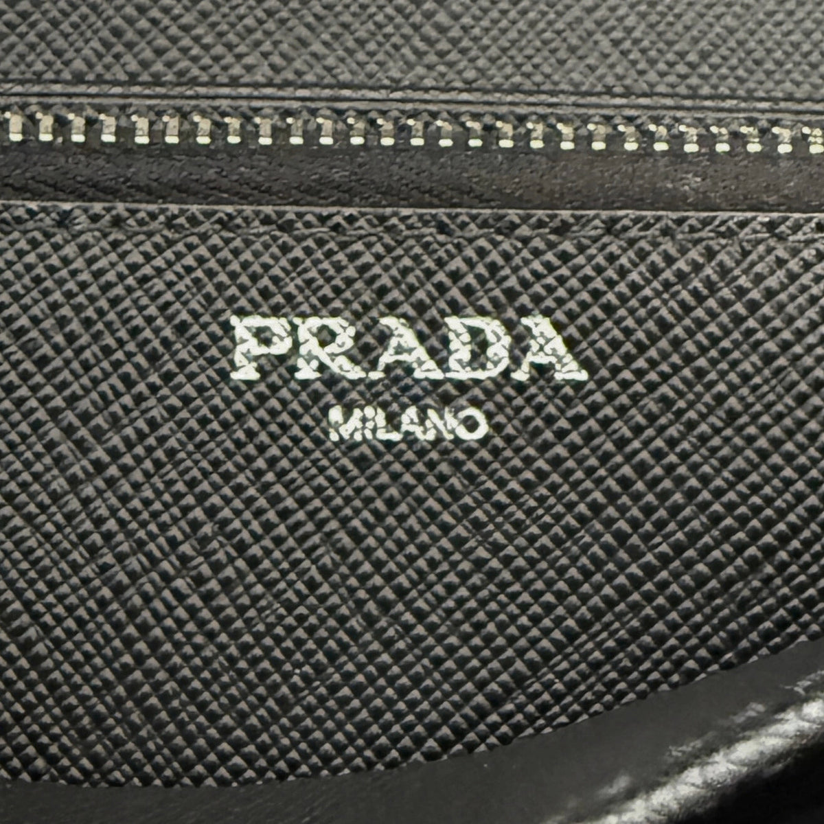 Prada Geldbörse aus Nylon und Saffiano-Leder Schwarz Fullset / sehr gut Prada