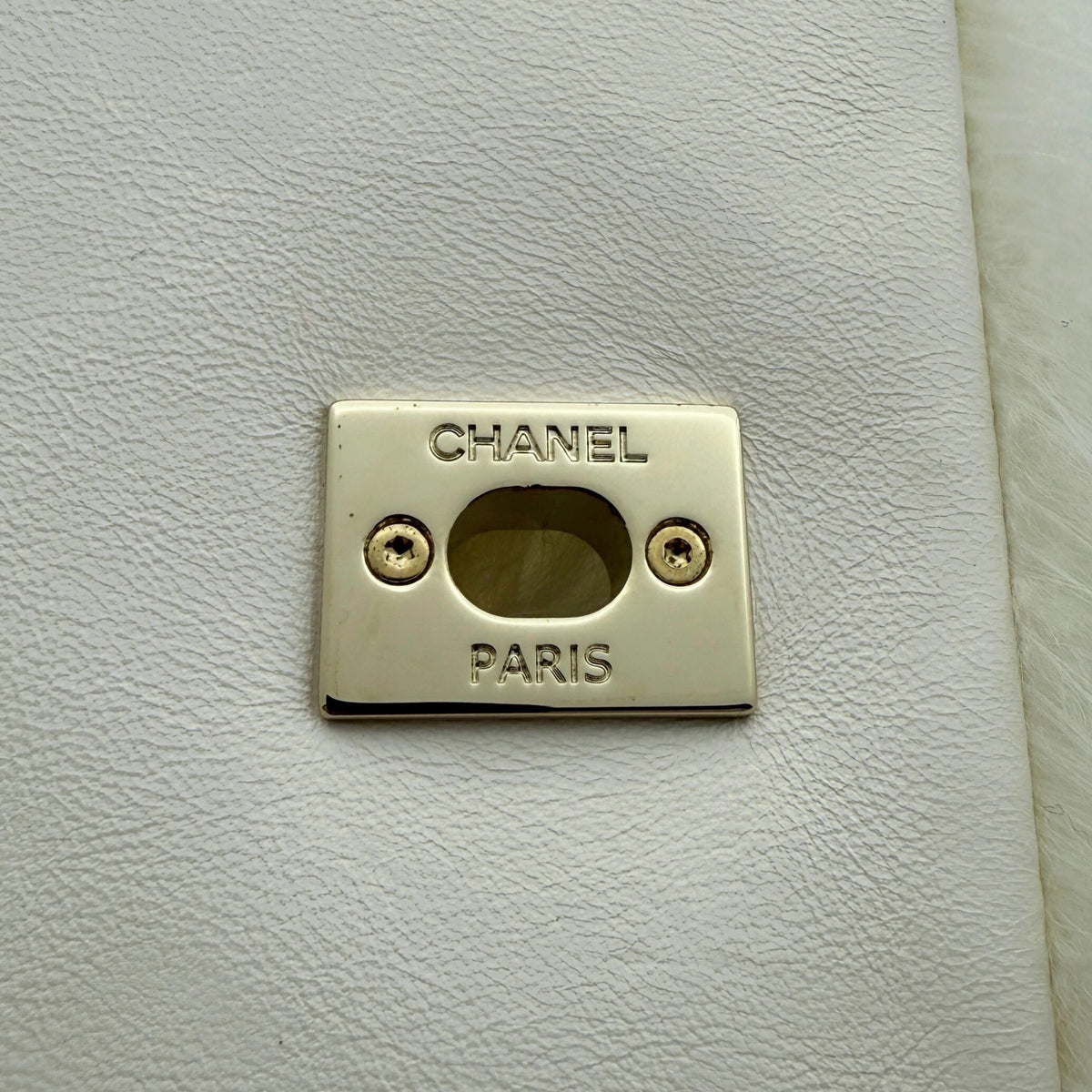 Chanel Runway Top Handle aus Fell Weiß / neuwertig Chanel