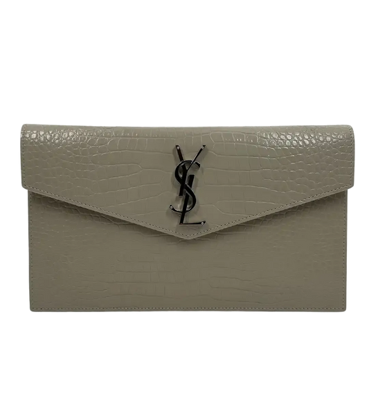 Saint Laurent Kalbsleder Krokodil geprägte Uptown Monogramm Pouch Creme / neuwertig Saint Laurent