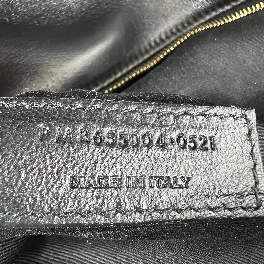 Saint Laurent Sade Puffer Clutch Tasche groß / sehr gut Saint Laurent