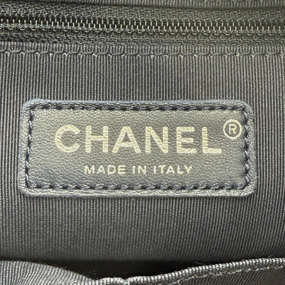 Chanel Gabrielle Hobo Bag klein Shearling Dunkelblau / gut Chanel