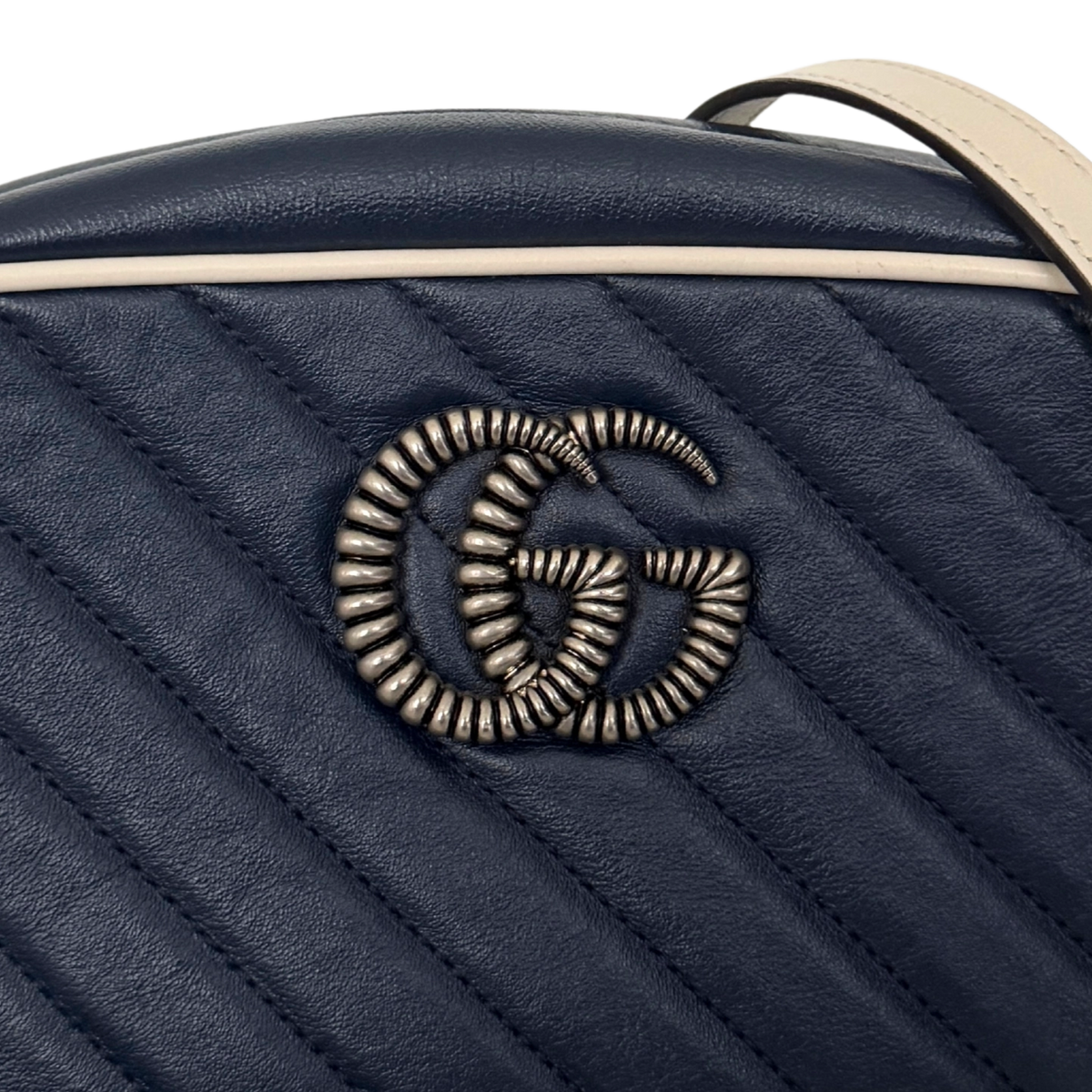 Gucci GG Marmont Torchon Schultertasche Blau / sehr gut Gucci