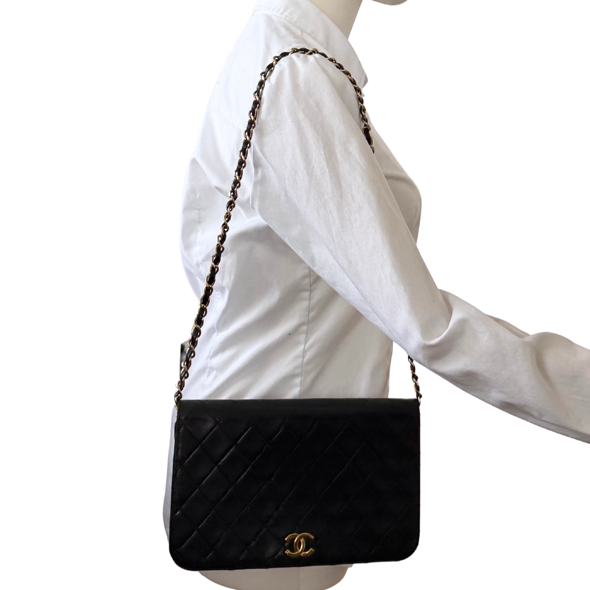 Chanel Timeless Wallet on Chain WOC Lammleder Schwarz / gut Chanel