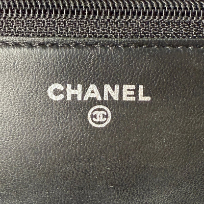 Chanel Wallet on Chain Bag Schwarz silberne Hardware / gut Chanel