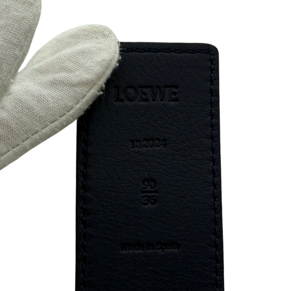 Loewe Anagram Wendegürtel Größe 90 Schwarz / neuwertig Loewe