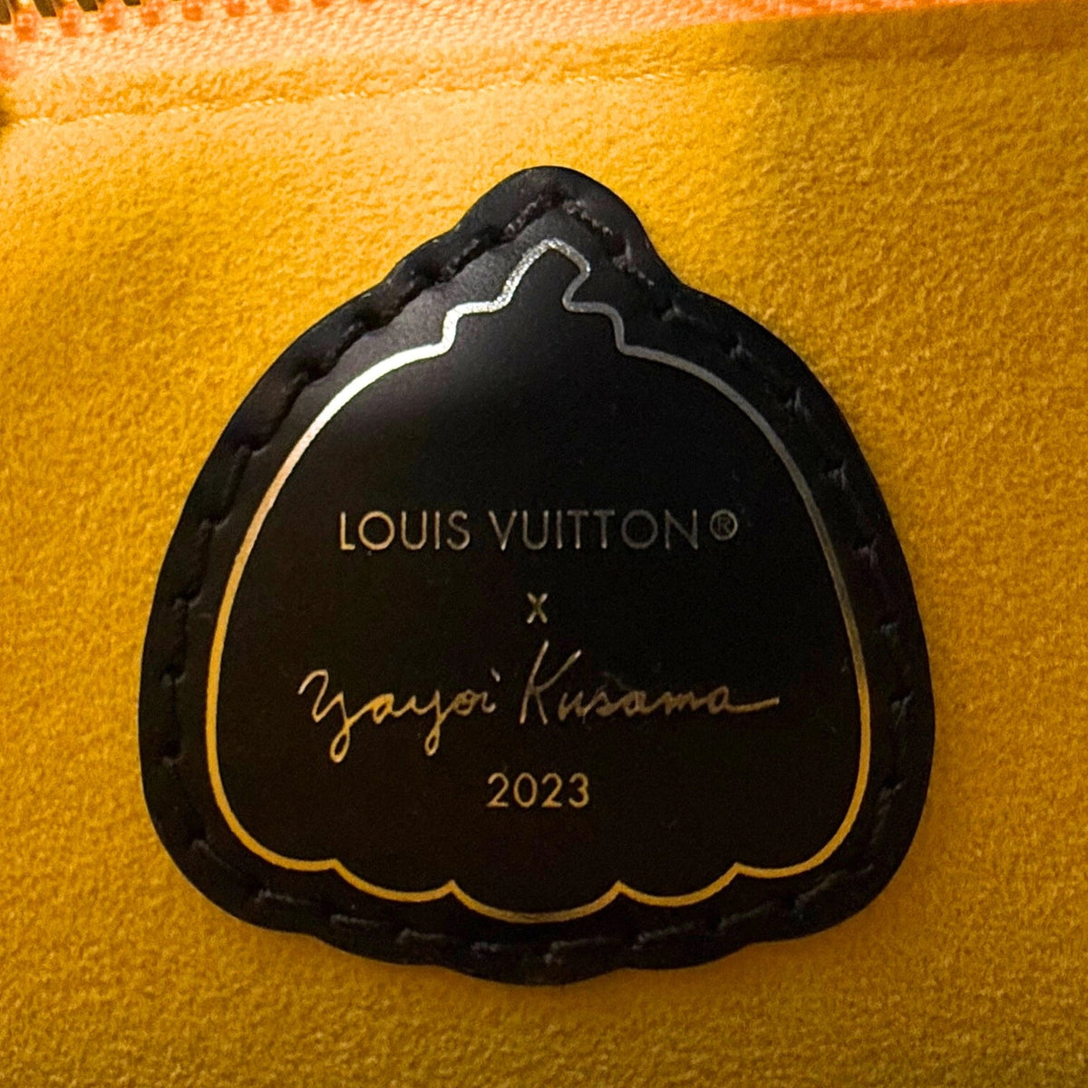 Louis Vuitton x Yayoi Kusama Alma BB Handtasche aus Epi-Leder Gelb M21700 Fullset / neuwertig Louis Vuitton