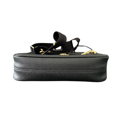Prada Re-Edition 2005 Handtasche Saffiano Leder schwarz /neuwertig Prada