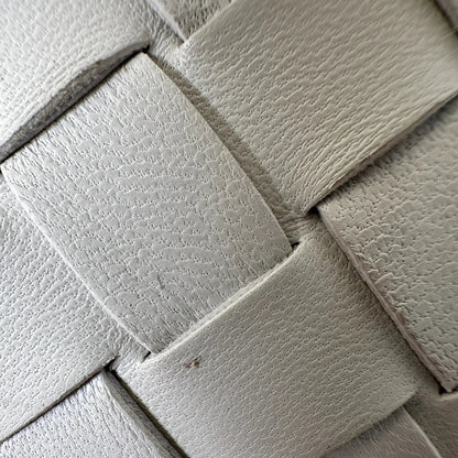 Bottega Veneta East/West Andiamo kleine Tote aus Intrecciato-Leder weiß 2023 / sehr gut Bottega Veneta