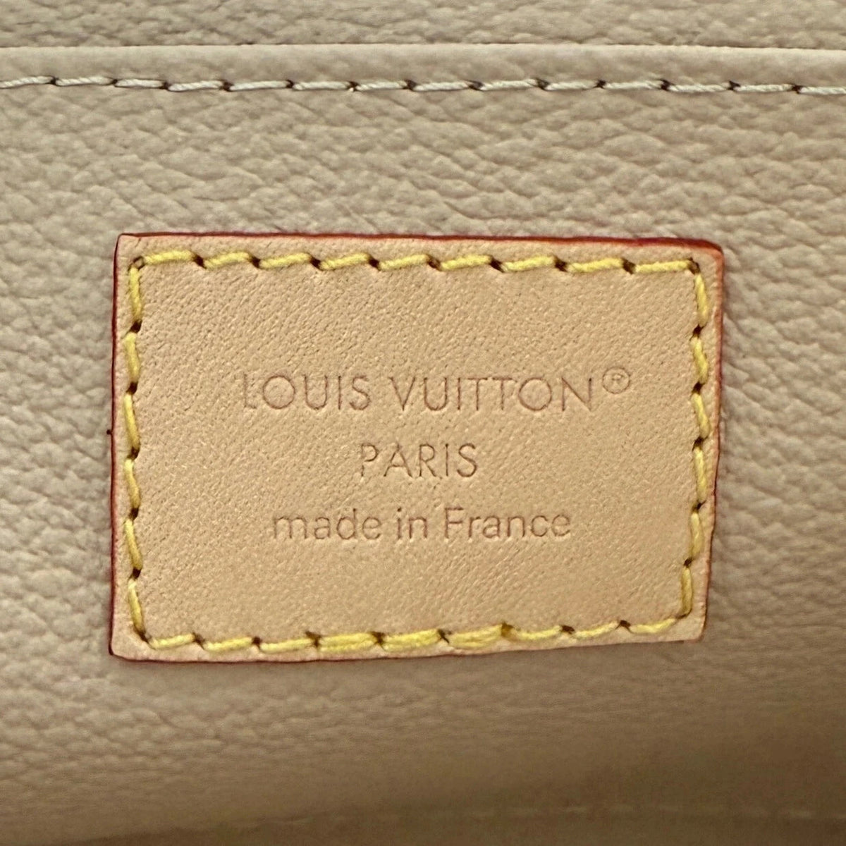 Louis Vuitton Cosmetic Pouch MM M46579 Braun / neuwertig Louis Vuitton