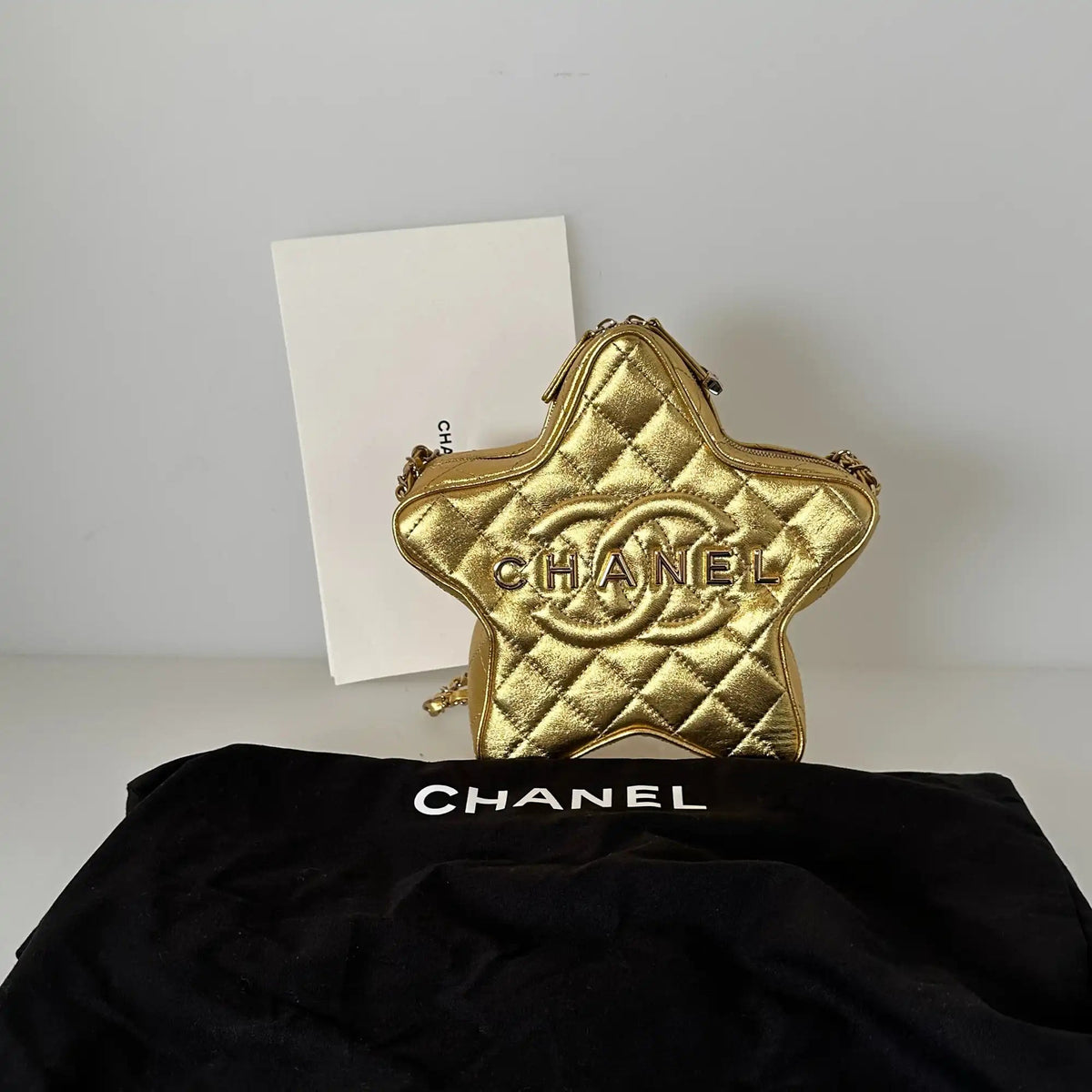 Chanel  Metallic Lammleder Quilted Walk Of Fame Star Bag Gold / neuwertig Chanel