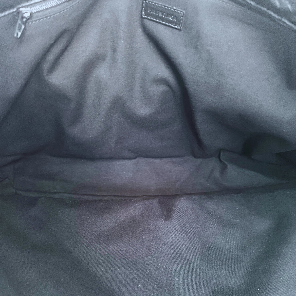 Balenciaga Shopper Crush East-West Large Kalbsleder / neuwertig Balenciaga